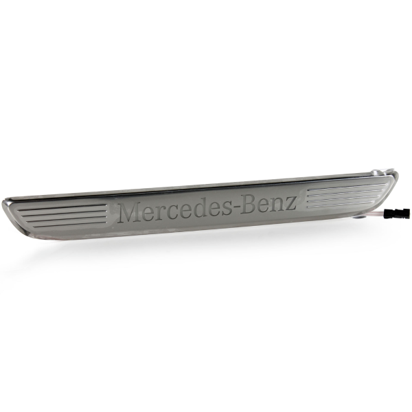 MB W205 front left outer entrance rail cover