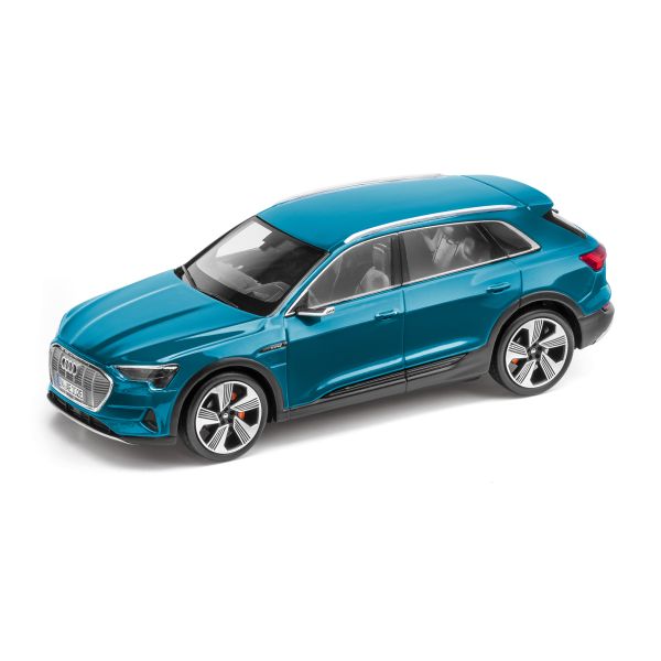 Audi e-tron, Antigua Blue