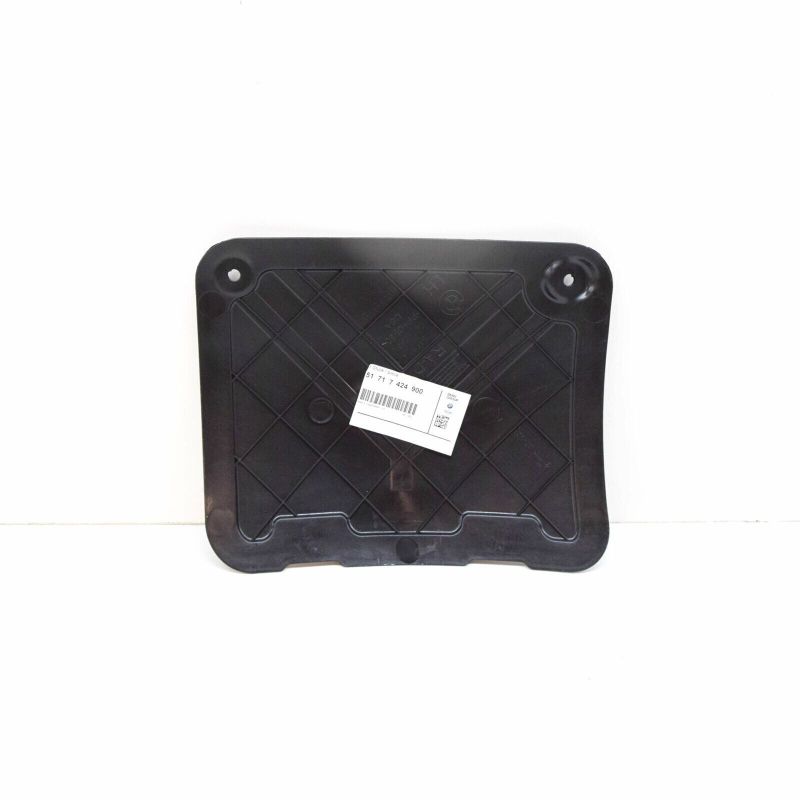 BMW X5 G05 oil cooler cover front left 51717424900 NEW