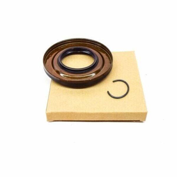 BMW 1 E88 SHAFT SEAL WITH LOCKING RING 33107505605 NEW