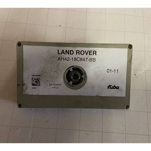 Усилитель антенны Land Rover AH4218C847BB